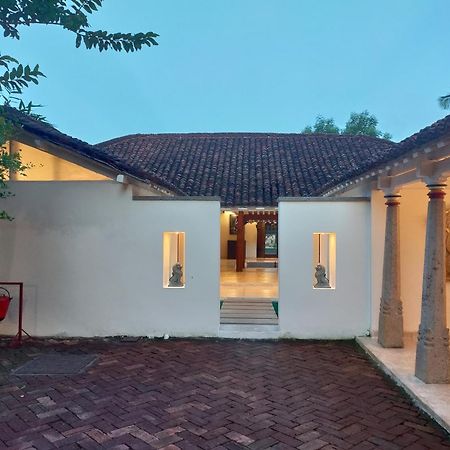 Mangala Heritage By Luxunlock Private Villas Tirukkannapuram 外观 照片
