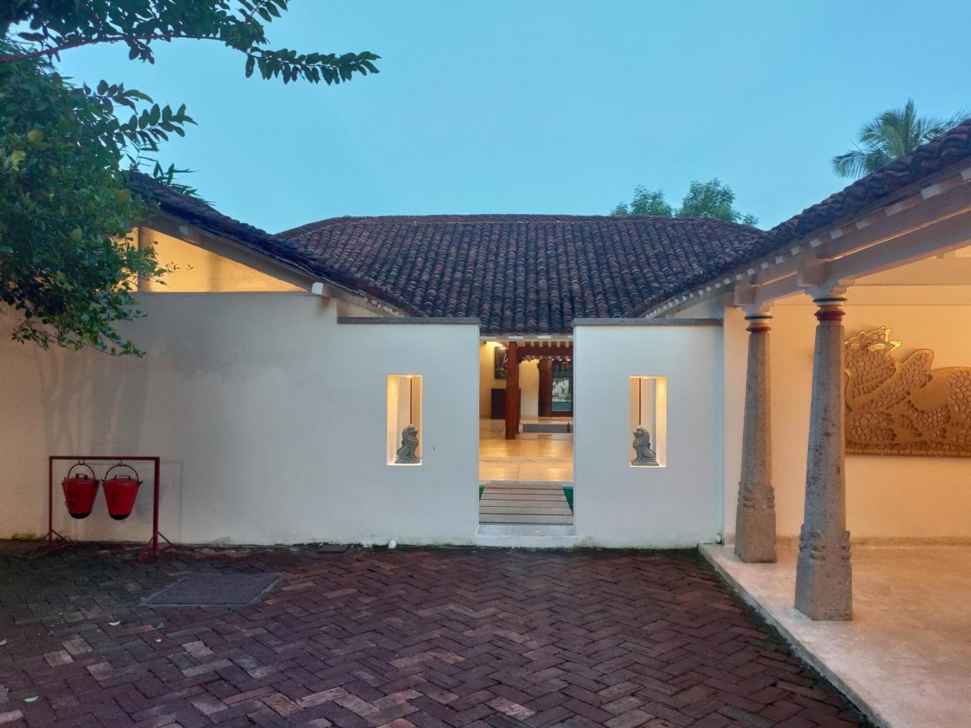 Mangala Heritage By Luxunlock Private Villas Tirukkannapuram 外观 照片