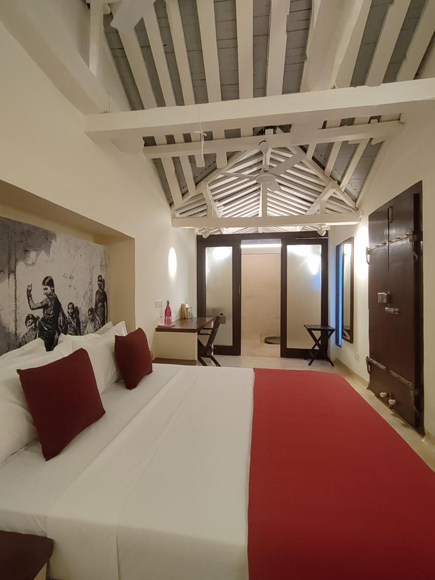 Mangala Heritage By Luxunlock Private Villas Tirukkannapuram 外观 照片